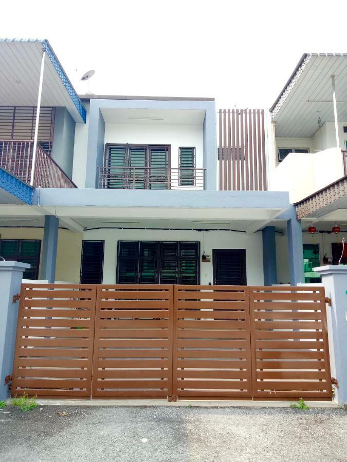 Kampar Sakura 3 Landed Villa Exterior photo